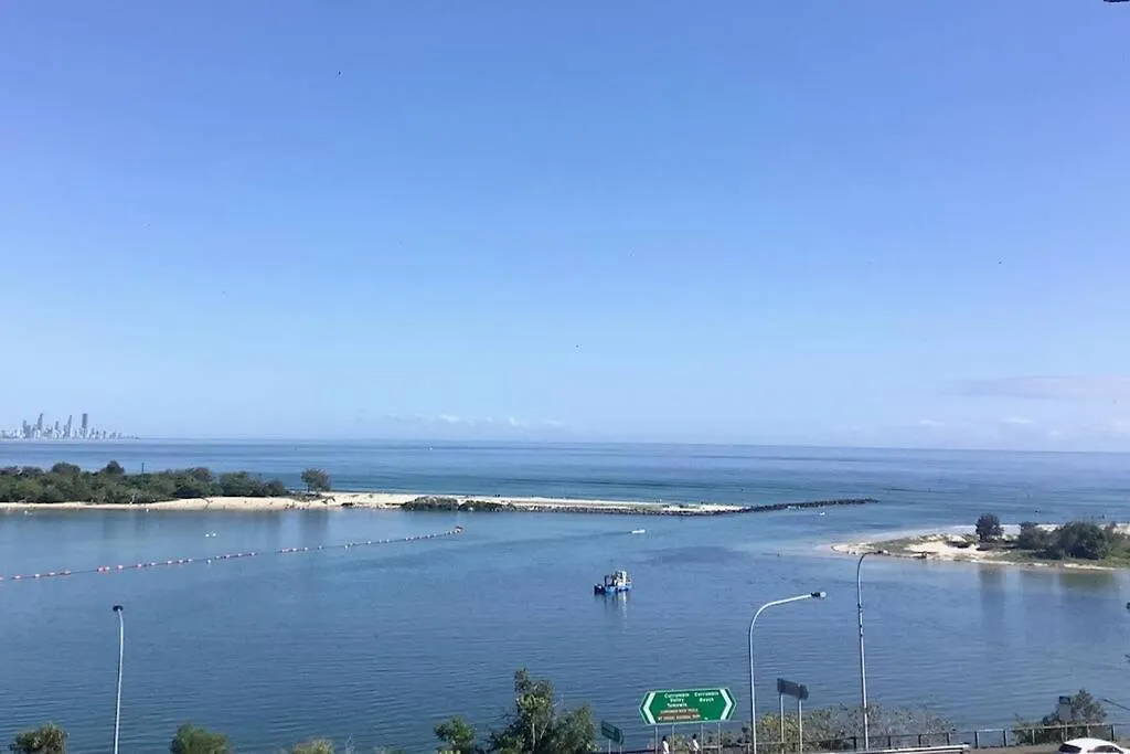 Currumbin Stunning Ocean Views! Gold Coast