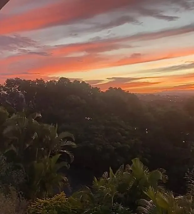 Currumbin Stunning Ocean Views! Gold Coast