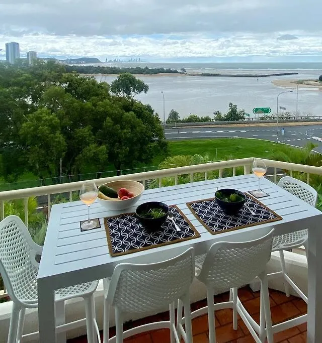 גולד קוסט Currumbin Stunning Ocean Views! דירה גולד קוסט
